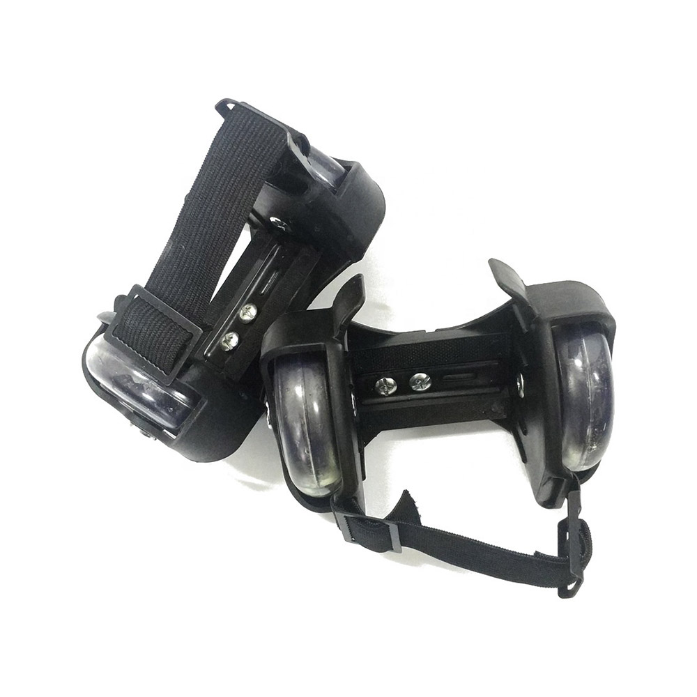Patines ajustables para zapatillas con luz LED - Imagen 13