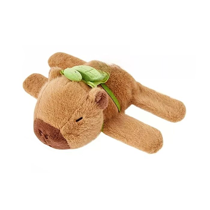 Capibara Peluche Kawaii con brazalete - Imagen 4